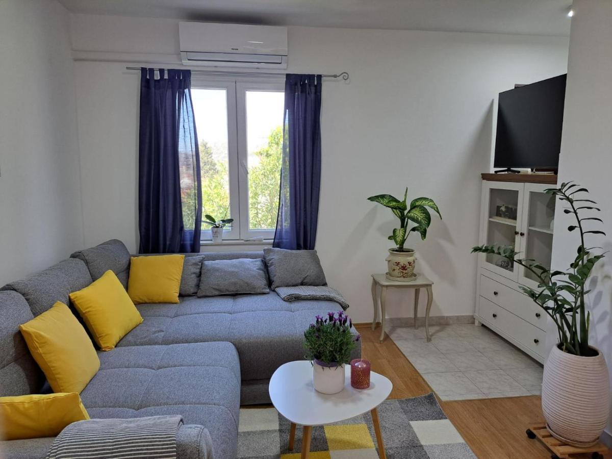 Apartment Blue Pearl Mlini Exterior photo