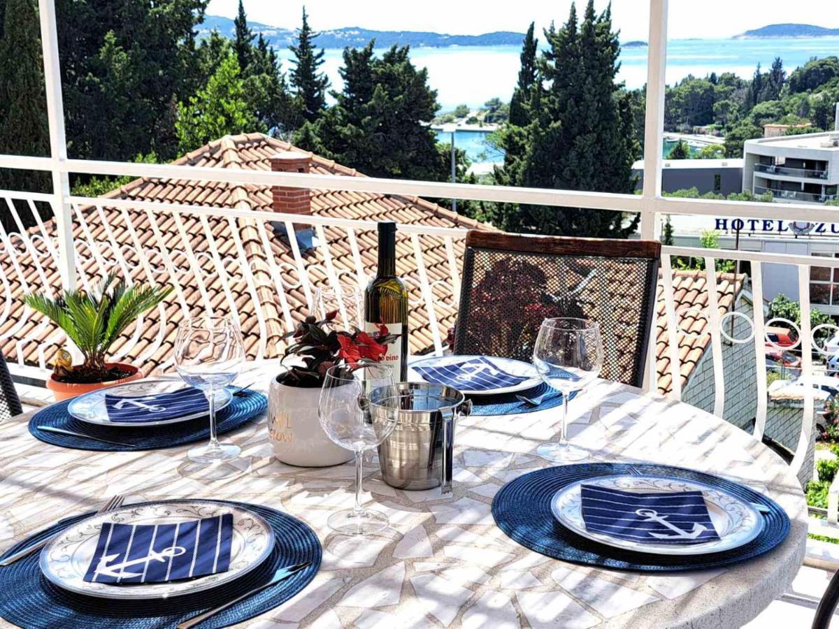Apartment Blue Pearl Mlini Exterior photo